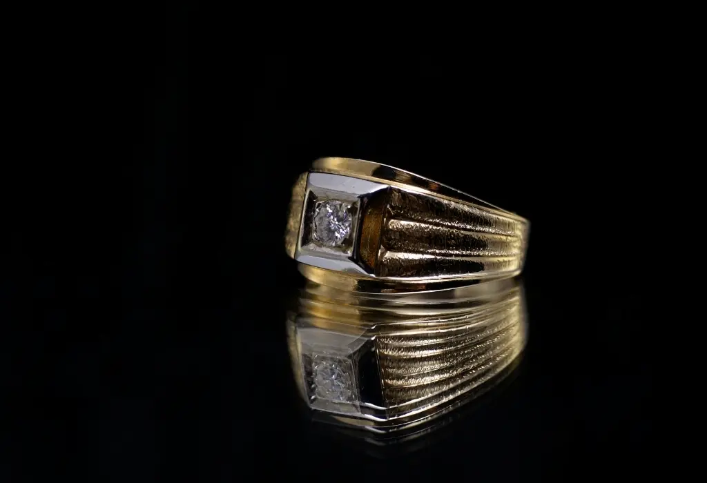 men's gold ring